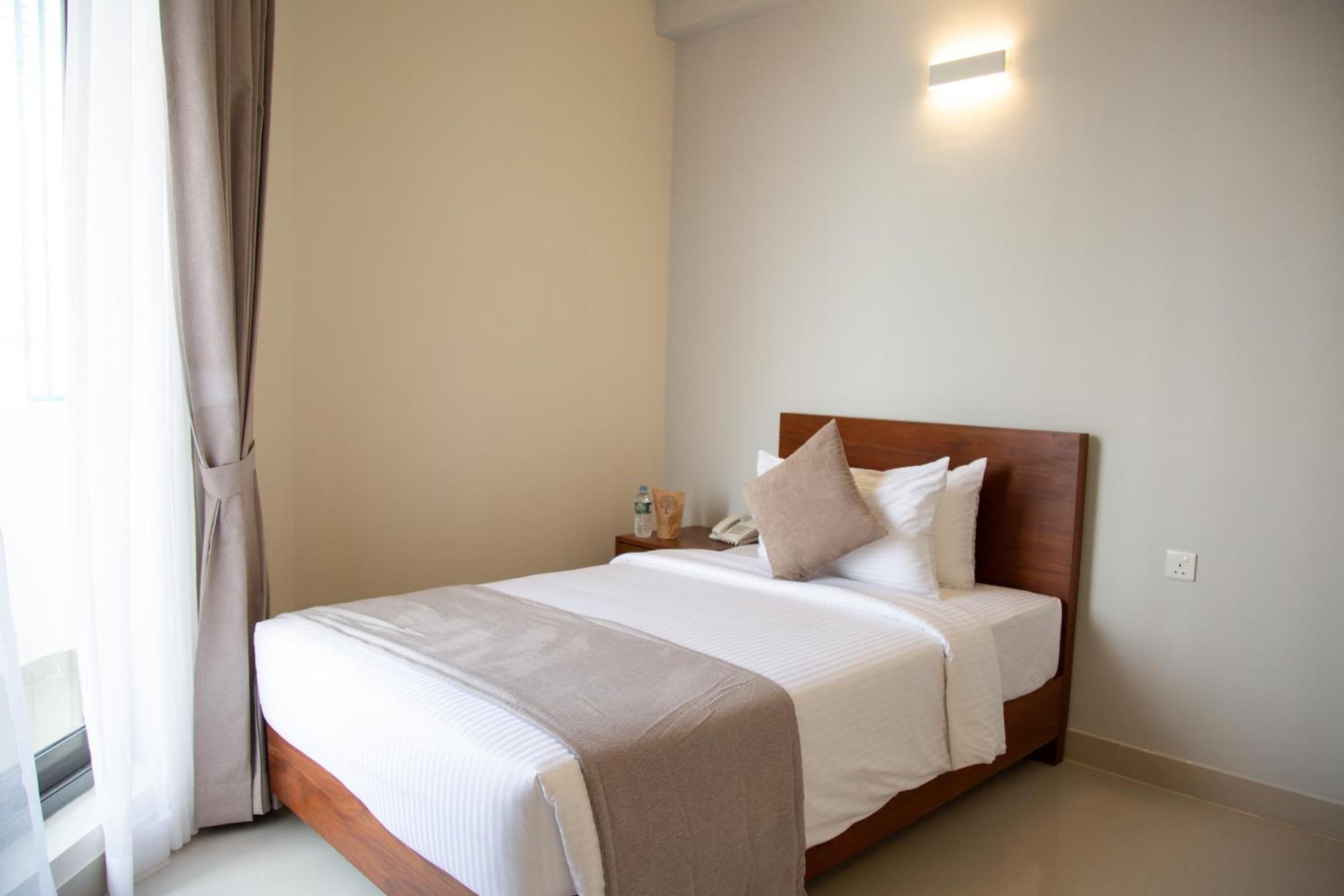 Marine Suites Colombo Exterior foto